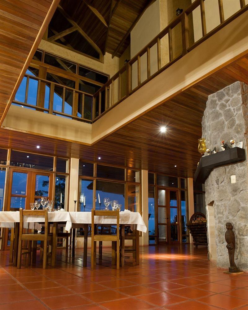 Rio Magnolia Nature Lodge Tinamaste ภายนอก รูปภาพ