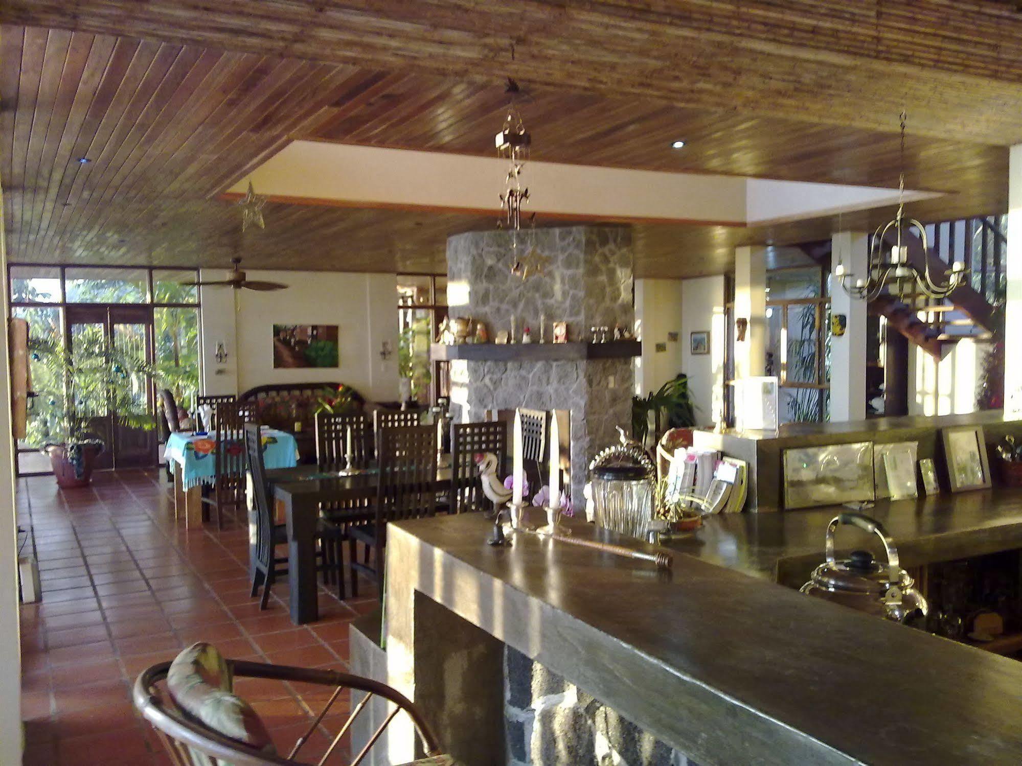 Rio Magnolia Nature Lodge Tinamaste ภายนอก รูปภาพ